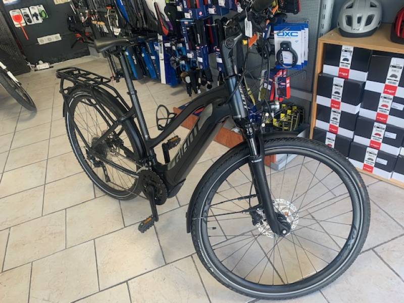 Giant explore pro femme taille M