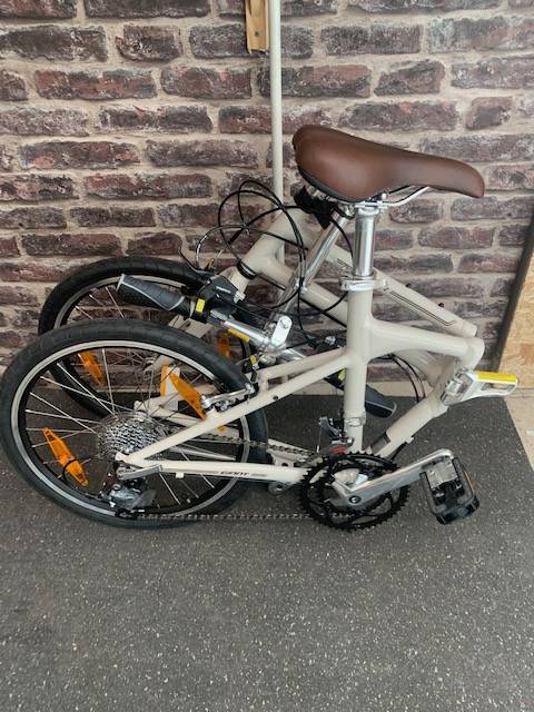 velo pliant Giant Chirron